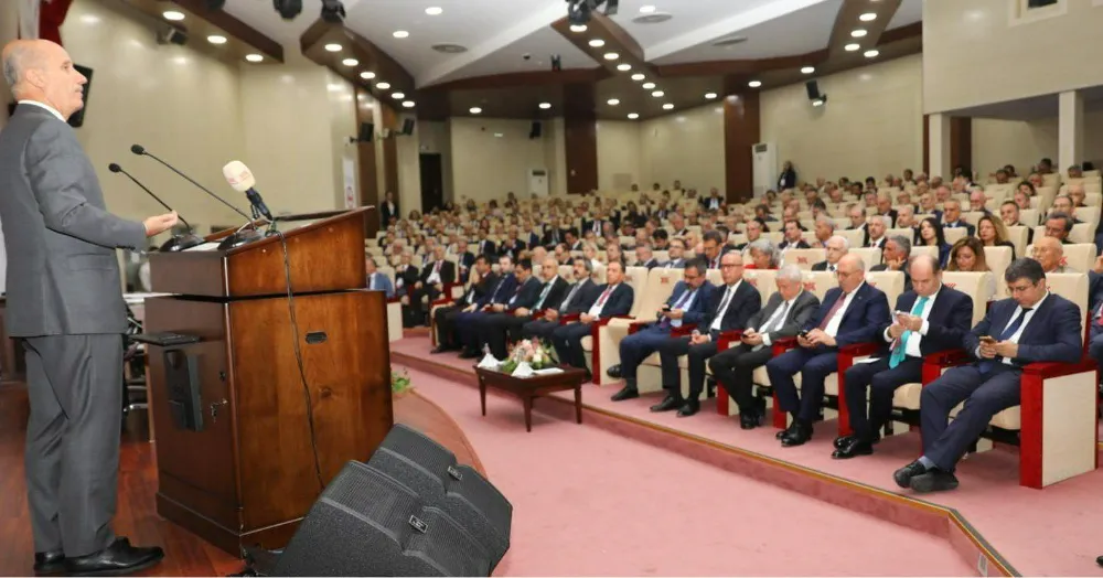 Atatürk Üniversitesi Rektörü Hacımüftüoğlu, ÜAK Toplantısında Yer Aldı