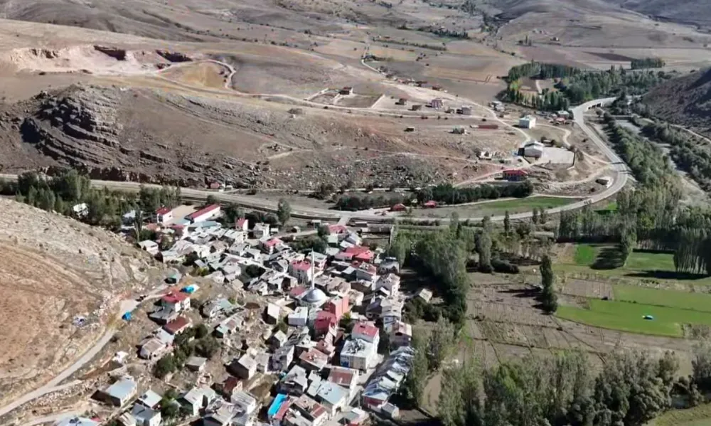 Vali Eldivan, Çatıksu Köyü’nde Vatandaşlarla Buluştu