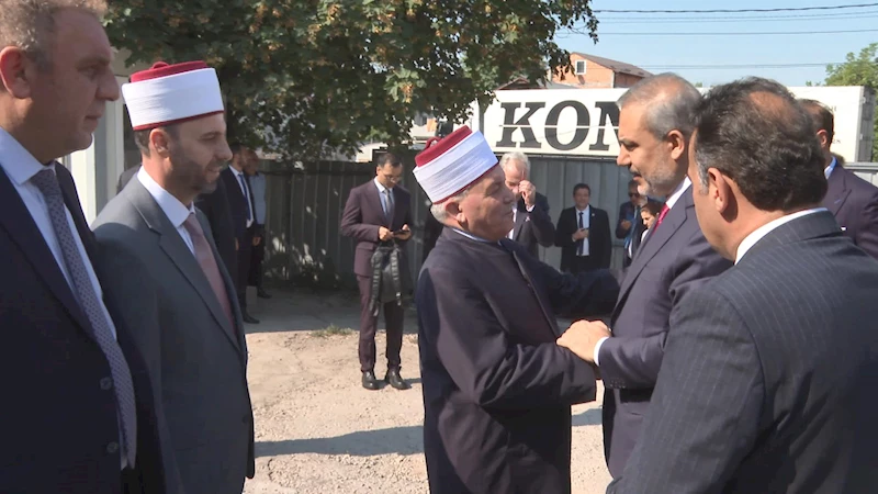 Bakan Fidan, Üsküp Camii inşaatını ziyaret etti