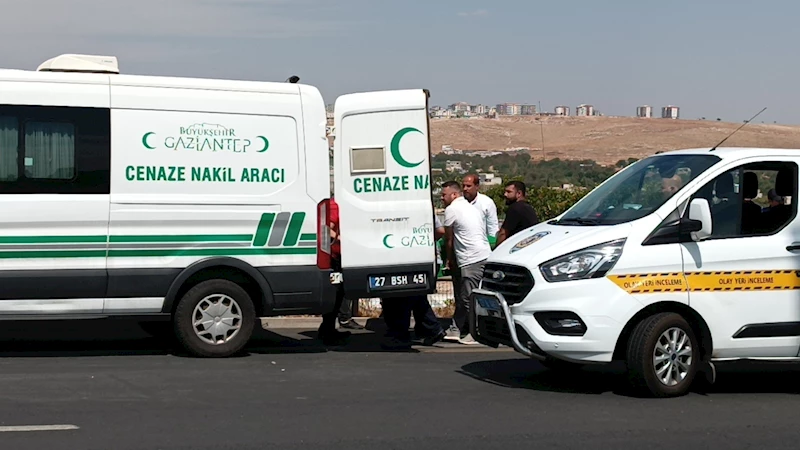 Gaziantep’te bariyerlere çarpan motosikletin sürücüsü öldü