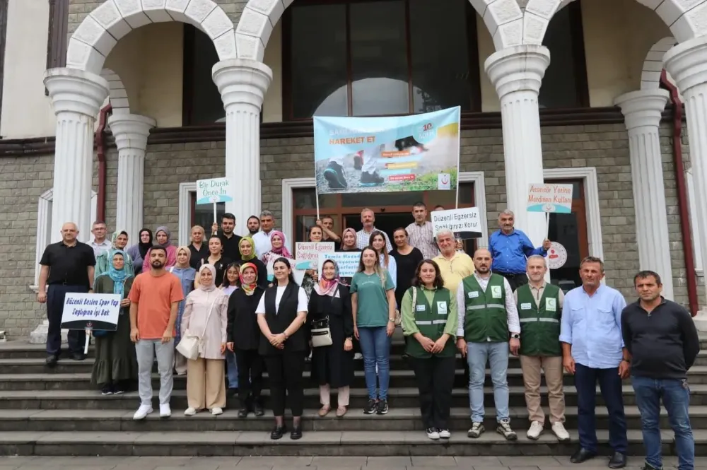 Rize İl Sağlık Müdürlüğü’nden “Alışkanlıklarımızı Değiştiriyoruz, Sağlıklı Besleniyoruz” Etkinliği