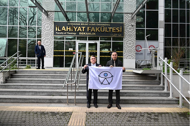 BEUN İlahiyat Fakültesine, erişilebilirlik belgesi ve erişilebilirlik logolu bayrak takdim edildi