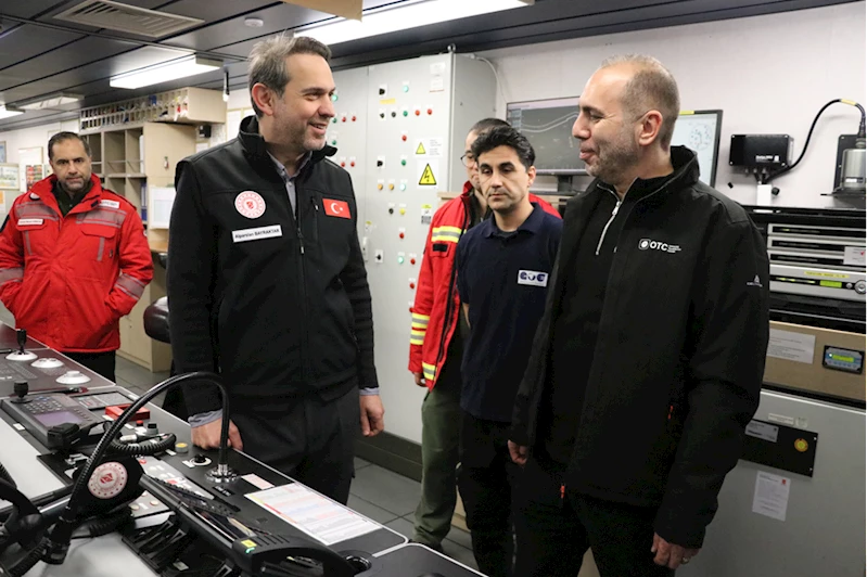 Enerji ve Tabii Kaynaklar Bakanı Bayraktar, Fatih Sondaj Gemisi