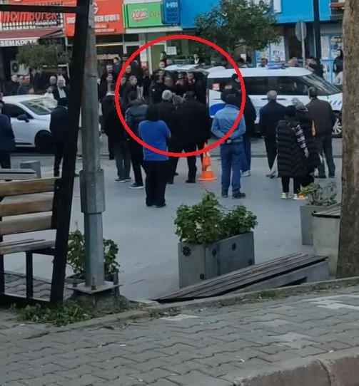 Polis memuru, kavgayı ayırırken aldığı darbelerle yaralandı