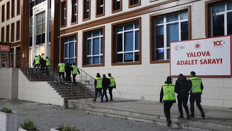 Yalova merkezli 4 ilde göçmen kaçakçılığı operasyonu; 8 tutuklama