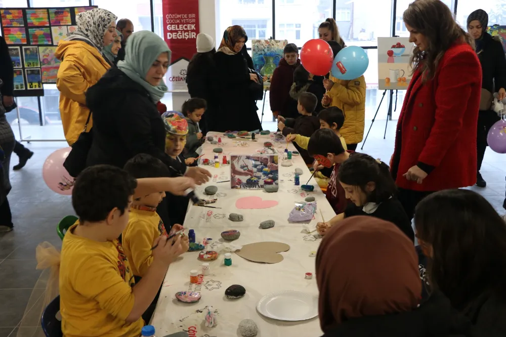 Hamidiye Çözüm Koleji’nden Ardeşen Park AVM’de Büyüleyici Resim Sergisi