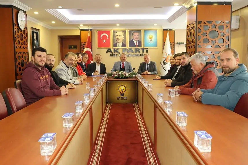 Ardeşen Ticaret ve Sanayi Odası’ndan Ak Parti Rize İl Başkanına Ziyaret