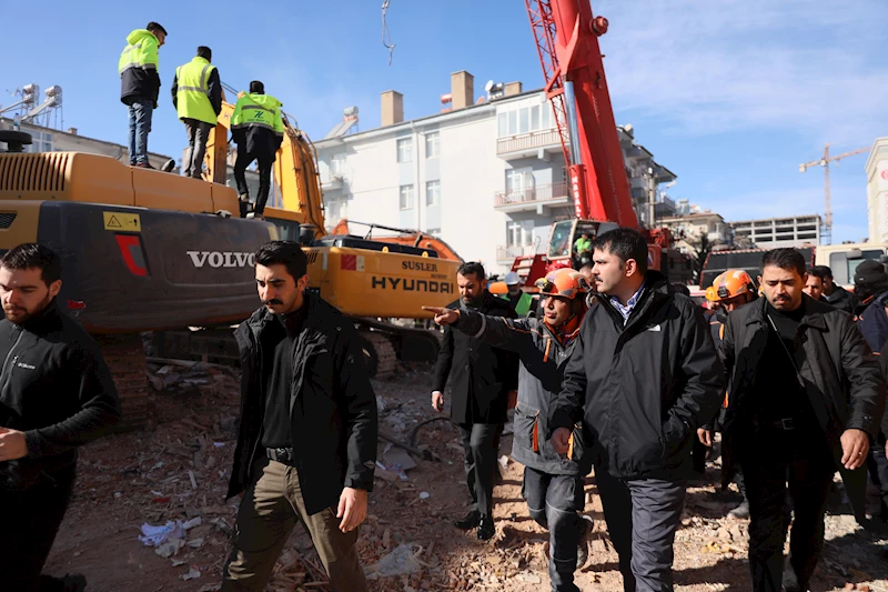 Bakan Kurum: Hep birlikte Elazığ