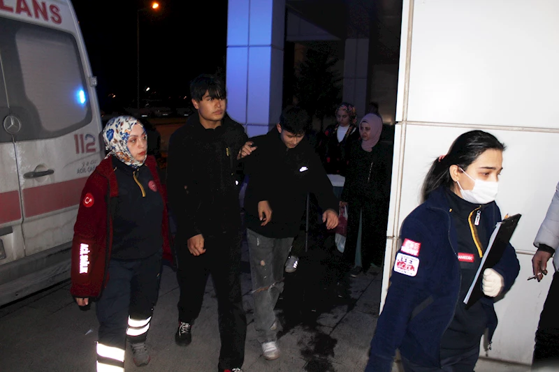 Aksaray’da bıçaklı kavga: 2 yaralı 