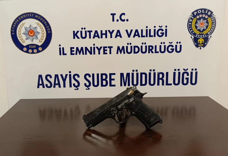 Kurusıkı tabancayla kuyumcu soygunu girişimi; 1 tutuklama