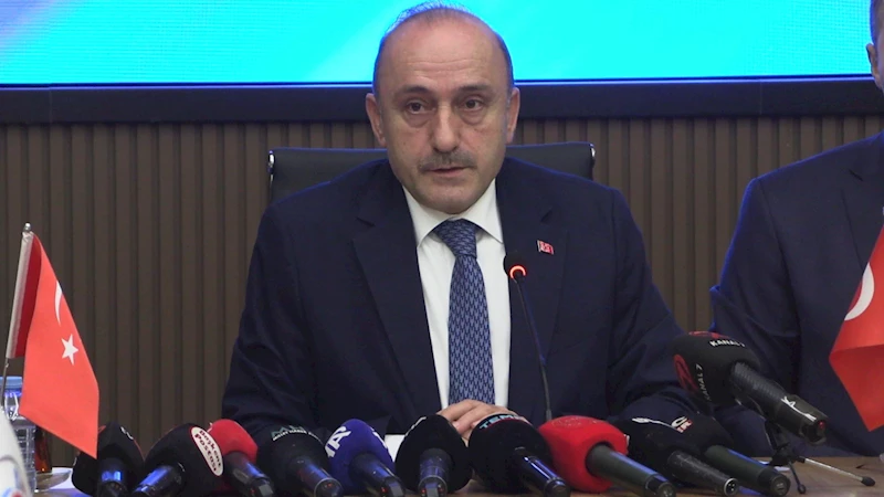 Öz Sağlık-İş: Asgari ücretin yeniden düzenlenmesini talep ediyoruz