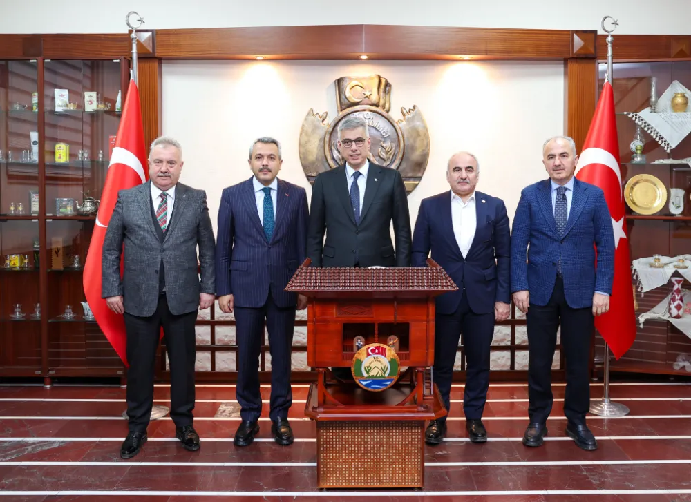 Sağlık Bakanı Prof. Dr. Kemal Memişoğlu, Rize Valiliği’ni Ziyaret Etti