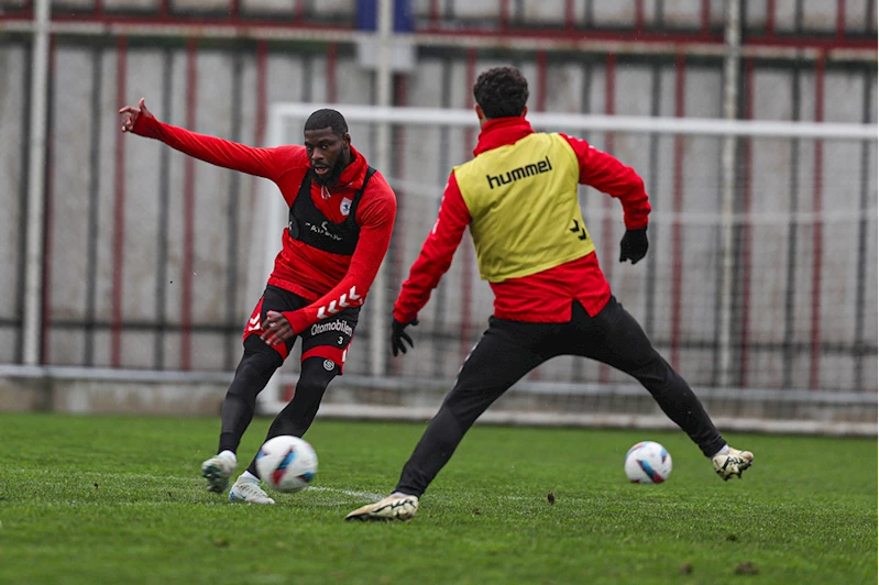 Reeder Samsunspor, Bellona Kayserispor maçının hazırlıklarına ara vermeden başladı