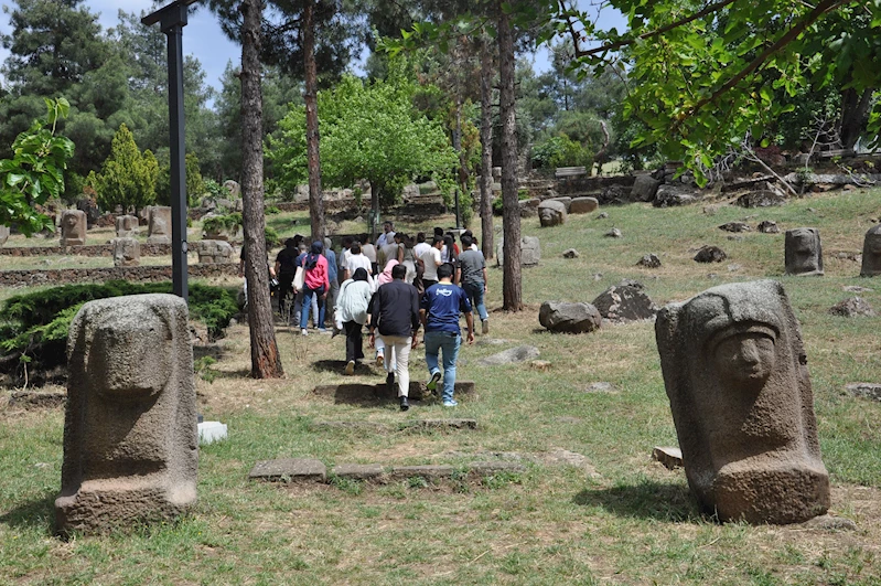 Yesemek Heykel Atölyesine 12 bin 308 ziyaretçi