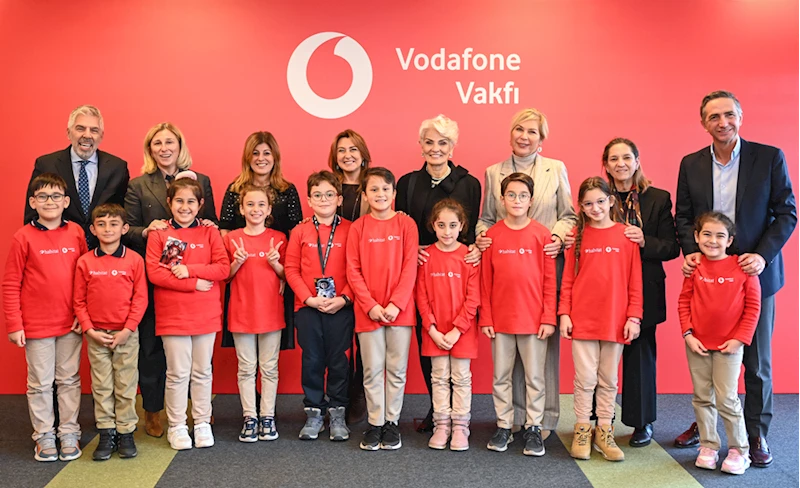 Vodafone Vakfı danışma kurulu, 11