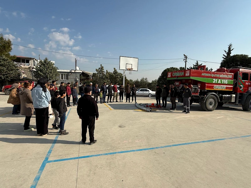 Hatay’da orman köylülerine yangınla mücadele eğitimi verildi 