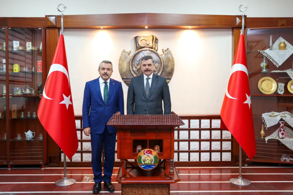 Rize Valisi Baydaş ve Erzurum Valisi Çiftçi, Ortak Projeler İçin Görüştü