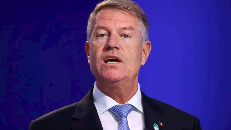 Romanya Cumhurbaşkanı Klaus Iohannis istifa etti