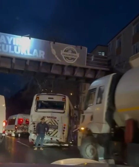 Kocaeli’de zincirleme kaza; 12 yaralı