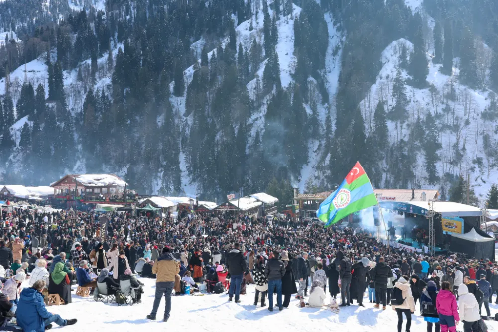 Ayder Yaylası, 17. Kardan Adam Kış Festivali ile Misafirlerini Ağırladı