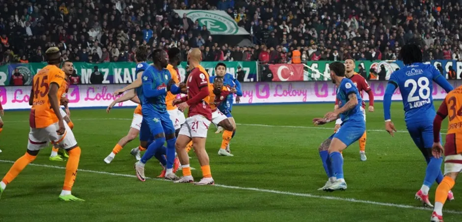 Çaykur Rizespor, Lidere Son Dakikada Boyun Eğdi