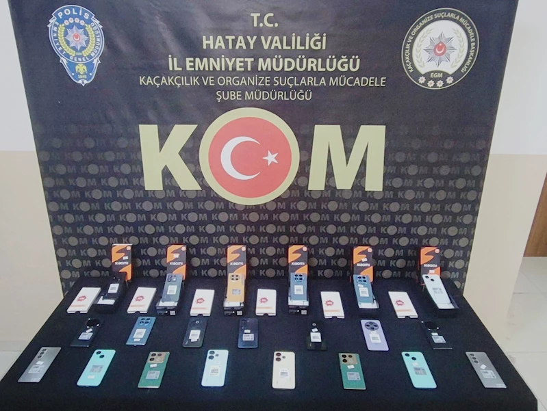 Hatay’da kaçak silah, telefon ve sigara yakalandı 