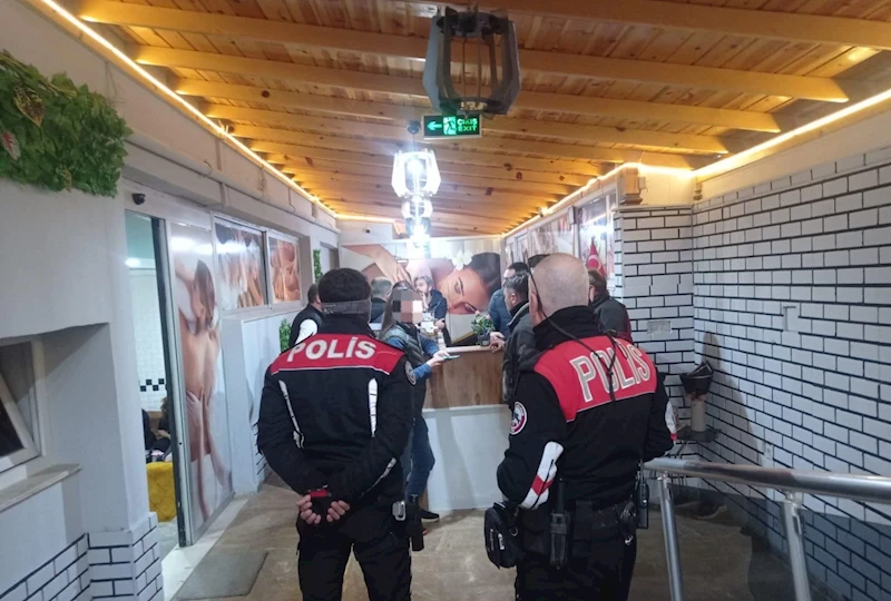 Mersin’de halka açık yerlere denetim