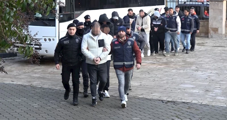 Samsun merkezli 5 ilde yasa dışı bahis operasyonu; 17 gözaltı