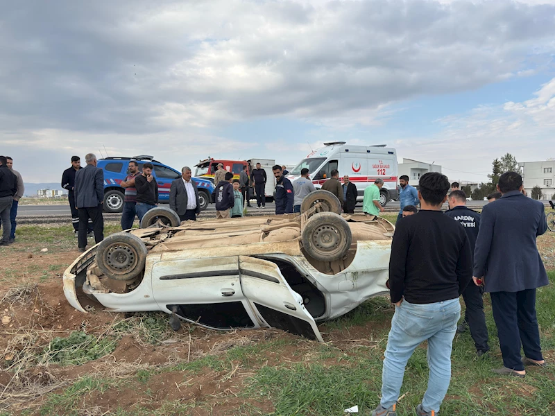 Mardin’de takla atan otomobil ters döndü: 4 yaralı