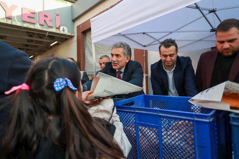 Gemlik Belediyesi’nden pide ikramı