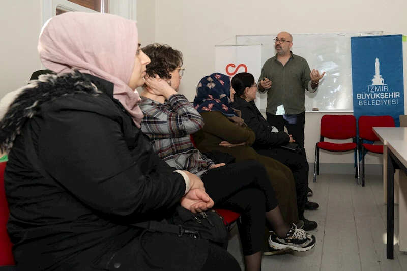 İzmirli anneler madde bağımlılığına karşı bilinçleniyor