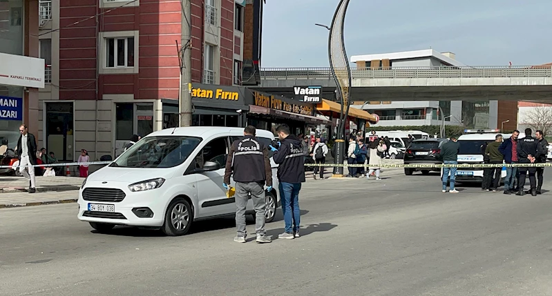 Trafikte motosikletli saldırganın vurduğu emlakçı ağır yaralandı