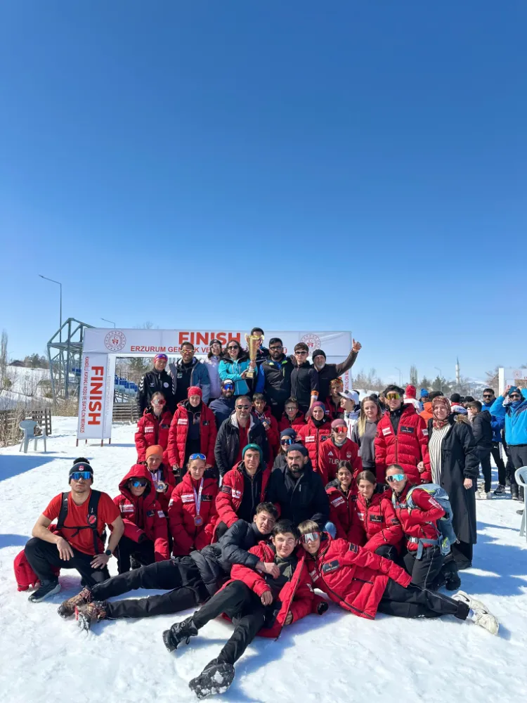 Rizeli Sporcular Kış Sporlarında Zirveye Yürüyor