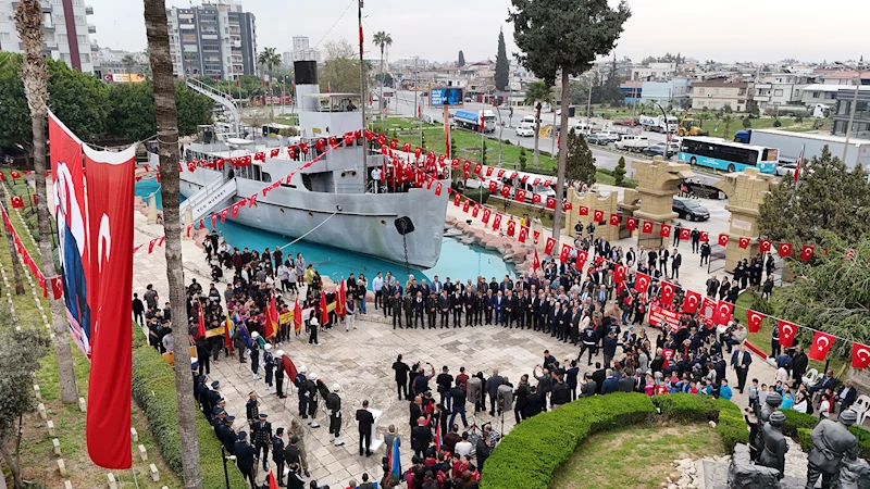 Nusret Mayın Gemisi’nde anma