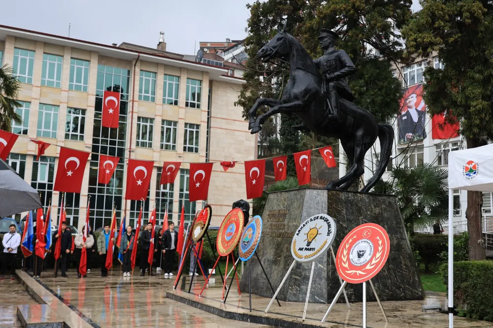 Arhavi Belediyesi,18 Mart Çanakkale Zaferi ve Şehitleri Anma Gününü Törenle Anıldı