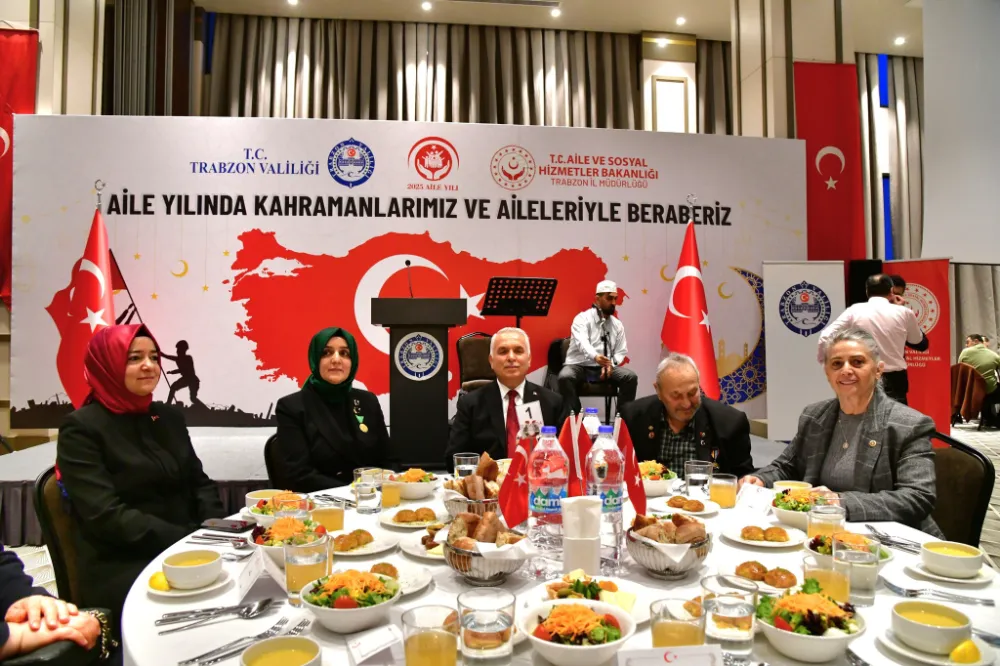 Trabzon Valisi Yıldırım Çanakkale Zaferinde Şehit Aileleri ve Gazilerle Buluştu