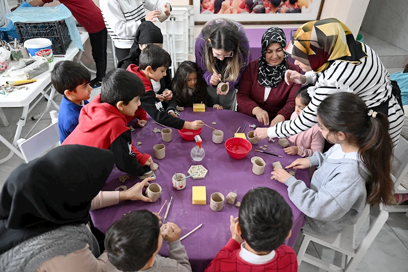 Büyükşehir’in Kadın ve Çocuk Atölyeleri anne ve çocuklara iyi geliyor  