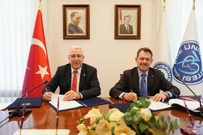 Ege Üniversitesi ile İzmir Cumhuriyet Başsavcılığı arasında iki  protokol imzalandı