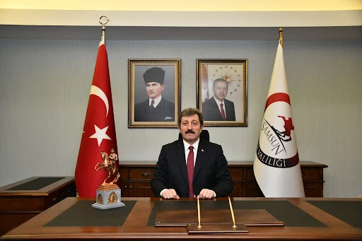 Samsun Valisi Orhan Tavlı
