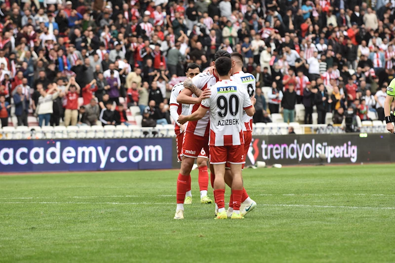 Sivasspor- Adana Demirspor : 5-1