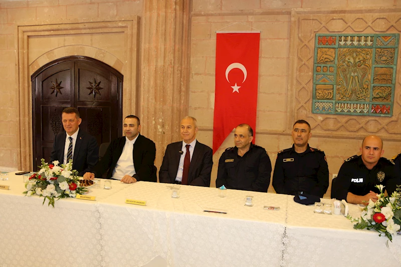 Alanya protokolü vatandaşlar ile bayramlaştı