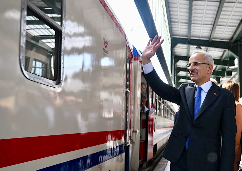 Bakan Uraloğlu: Turistik Diyarbakır Ekspresi 11 Nisan