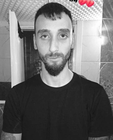 Alkollü iki grup arasında bıçaklı kavga: 1 ölü