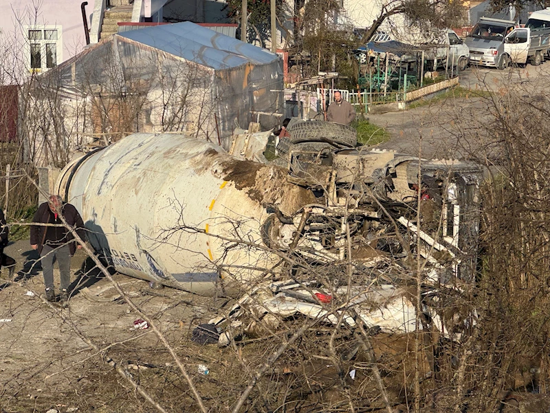 Ordu’da devrilen beton mikserinin sürücüsü yaralandı 