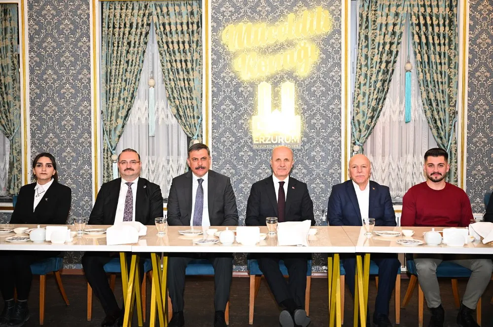 YÖK Heyeti Erzurum’da Gençlerle Sahur Sofrasında Buluştu