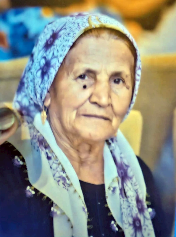 Asansör boşluğuna düşüp öldü