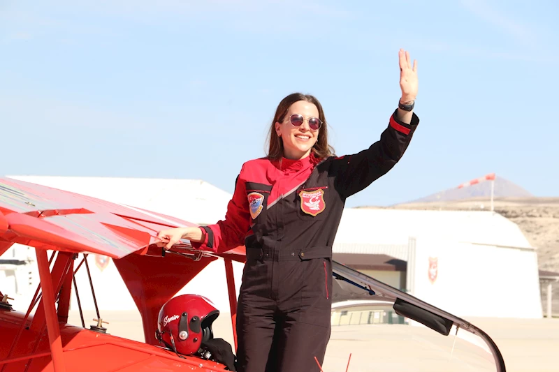 Akrobasi pilotu Semin Öztürk Şener’den 