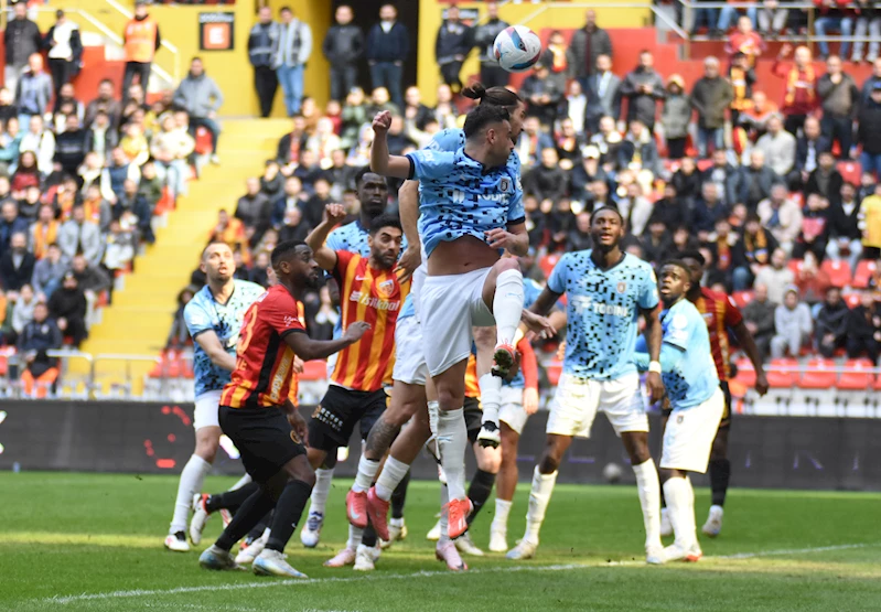 Kayserispor - Başakşehir / Fotoğraflar