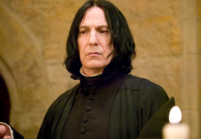 Harry Potter dizisinde ‘Severus Snape