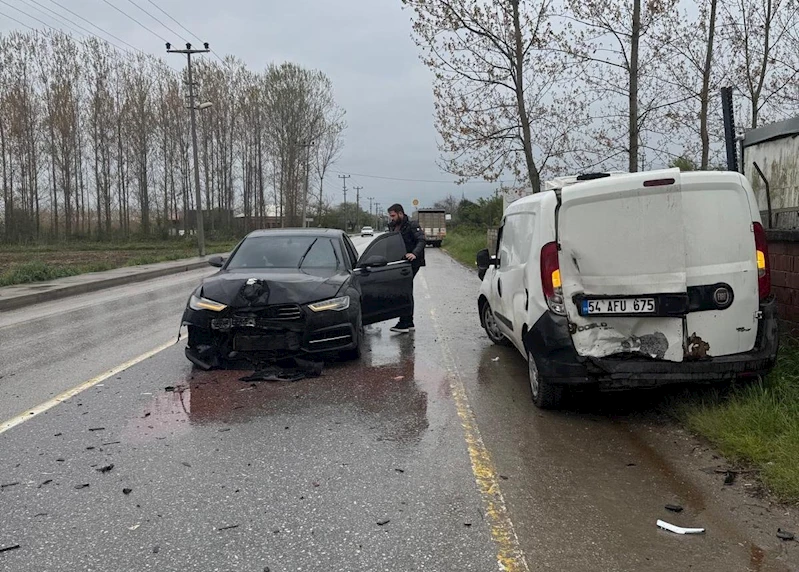 Sakarya’da 1 kişinin yaralandığı kamerada 